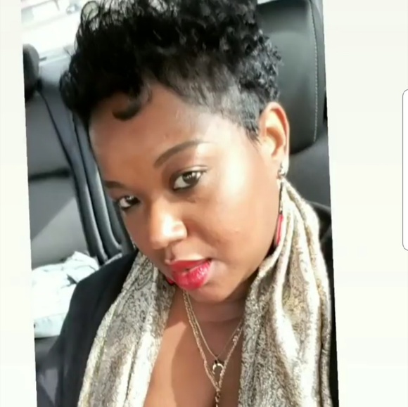 Don't be shy make me an offer - Picture 2 of 2